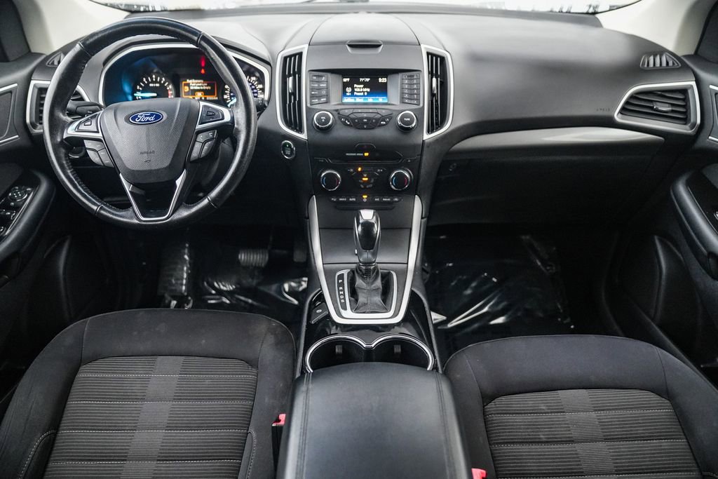 Used 2018 Ford Edge SEL image 13