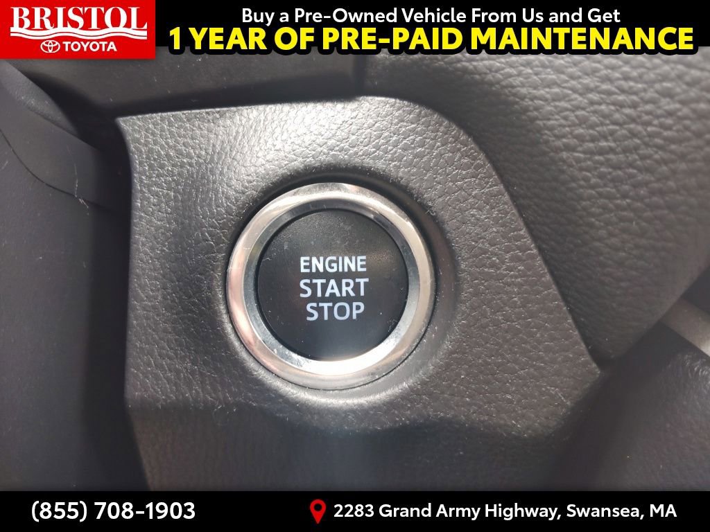 Used 2021 Toyota RAV4 XLE image 28