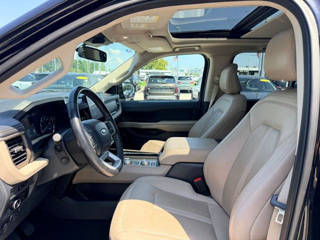 Used 2024 Ford Expedition Max Limited AWD/4WD image 11