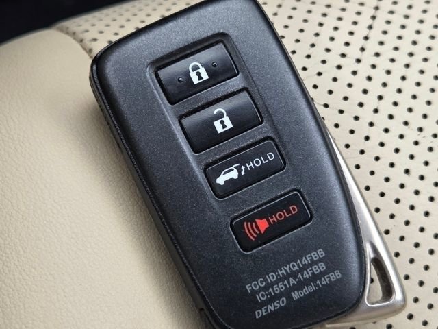 Used 2019 Lexus RX 350L FWD w/ Premium Package image 35