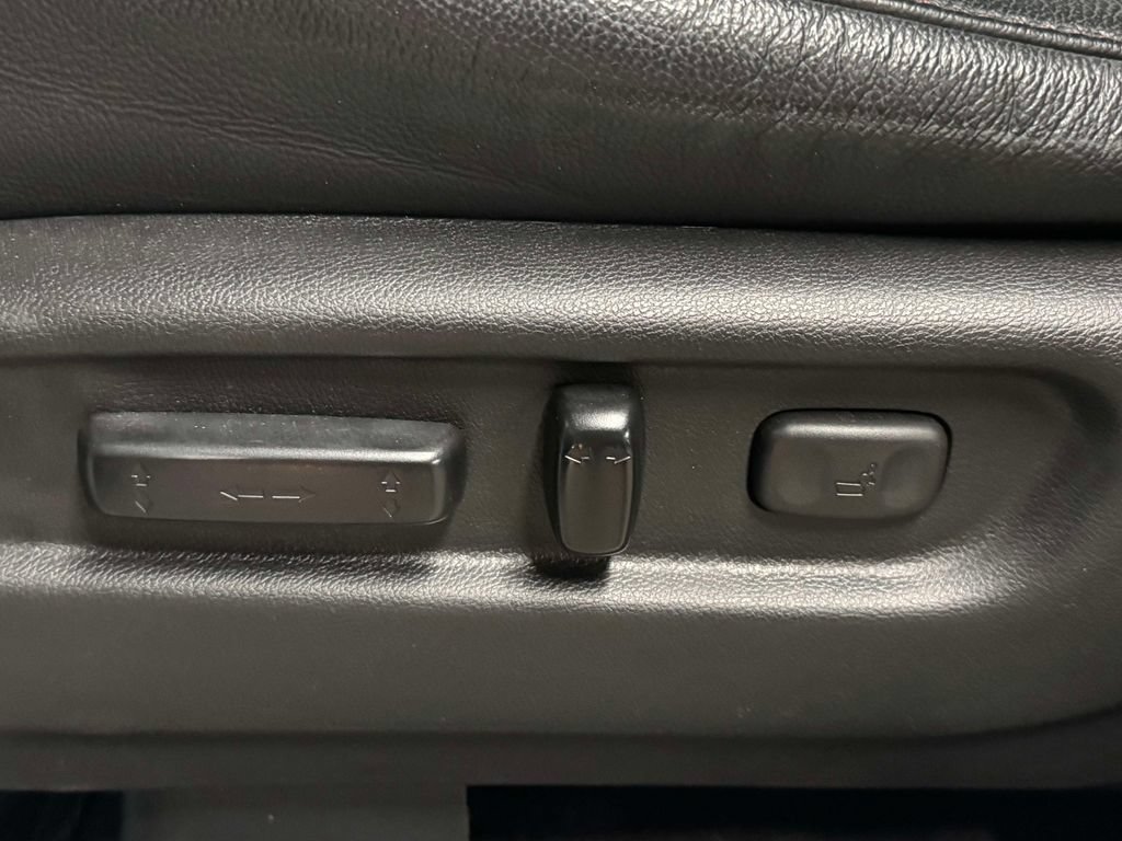 Certified 2024 Honda Passport Black Edition image 26