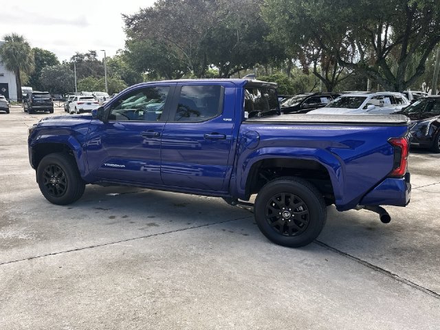 Used 2025 Toyota Tacoma SR5 RWD image 37