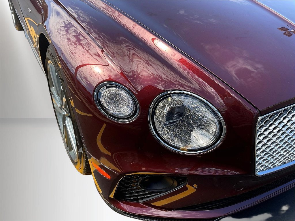 Used 2021 Bentley Continental GT AWD/4WD image 32