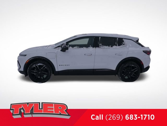 New 2026 Chevrolet Equinox EV LT w/ LPO, Blackout Package AWD/4WD image 4