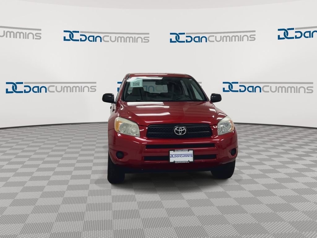 Used 2008 Toyota RAV4 4WD image 2