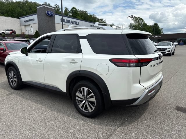 Used 2023 Nissan Pathfinder SL w/ Lighting Package (N92) AWD/4WD image 3