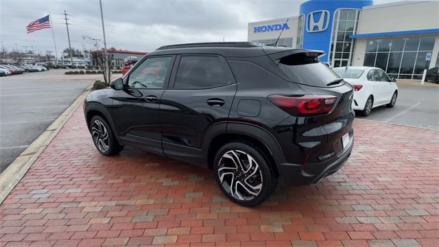 Used 2024 Chevrolet TrailBlazer RS w/ Convenience Package image 7