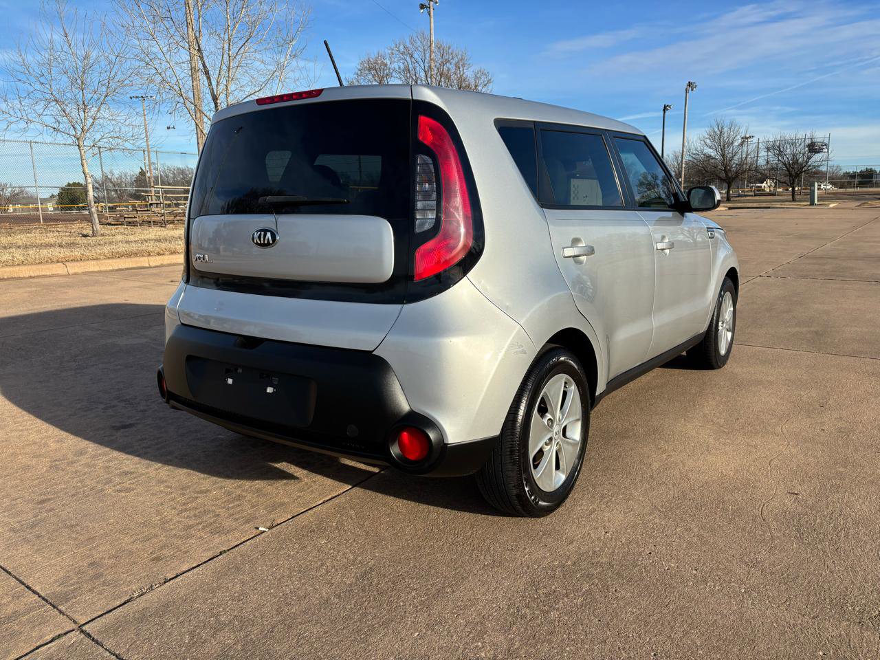 Used 2015 Kia Soul image 24