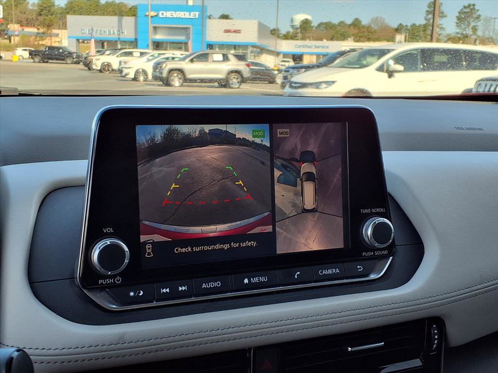 Used 2021 Nissan Rogue SV image 9