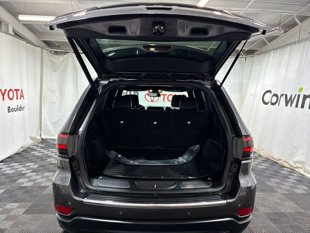 Used 2015 Jeep Grand Cherokee Limited AWD/4WD image 18