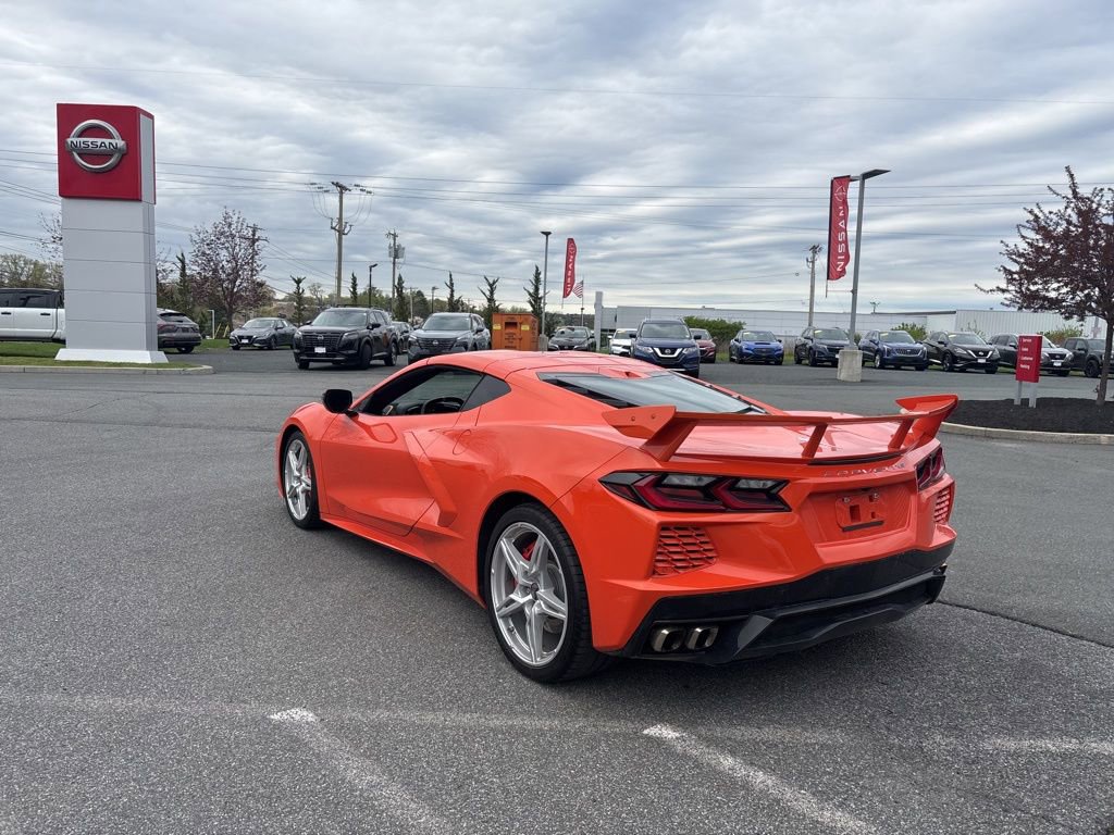 Used 2021 Chevrolet Corvette Stingray Preferred Cpe w/ Body-Colour Dual Roof Package RWD image 5