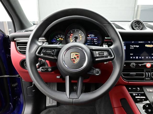 Certified 2025 Porsche Macan S AWD/4WD image 8