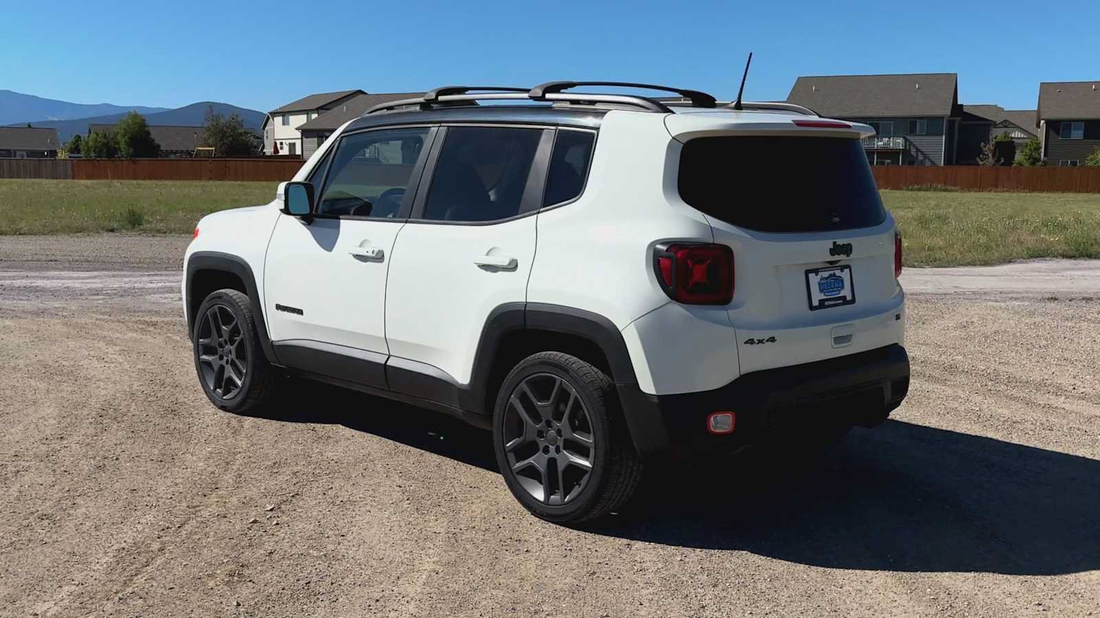 Used 2019 Jeep Renegade Limited w/ Quick Order Package 22P AWD/4WD image 7