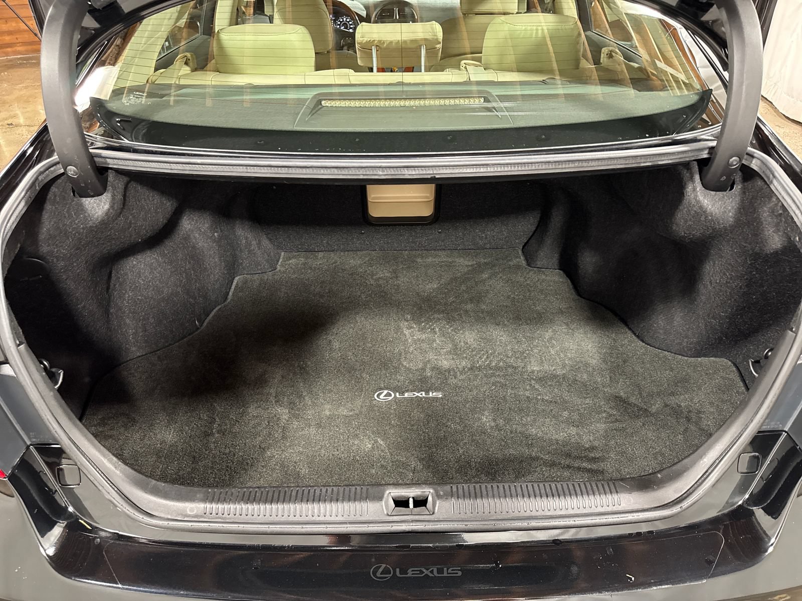 Used 2011 Lexus ES 350 FWD image 27