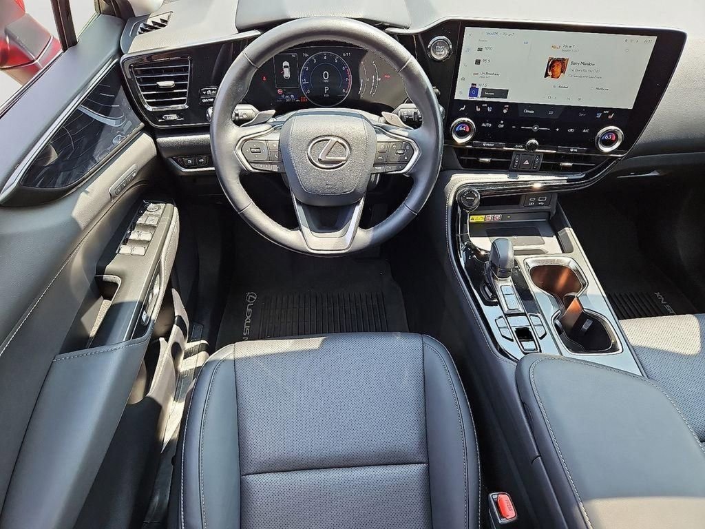 Used 2022 Lexus NX 350 AWD image 12