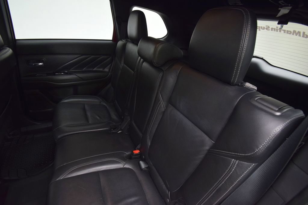 Used 2020 Mitsubishi Outlander SEL image 17