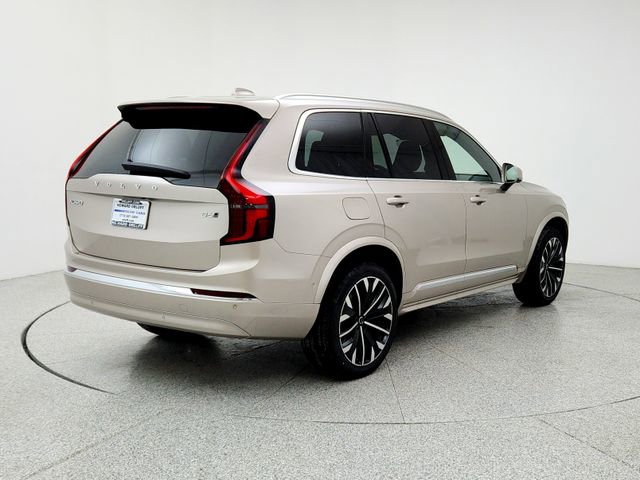 New 2026 Volvo XC90 B6 Plus w/ Protection Package image 5
