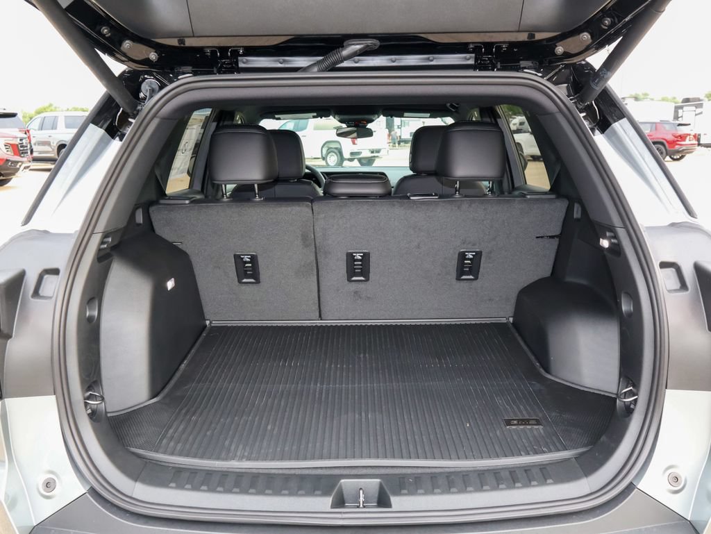New 2027 GMC Terrain Elevation w/ Elevation Premium Package AWD/4WD image 5