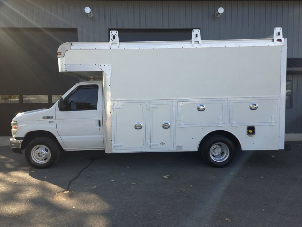 Used 2013 Ford E-350 and Econoline 350 Super Duty w/ PWR Locks & Windows Group RWD image 1