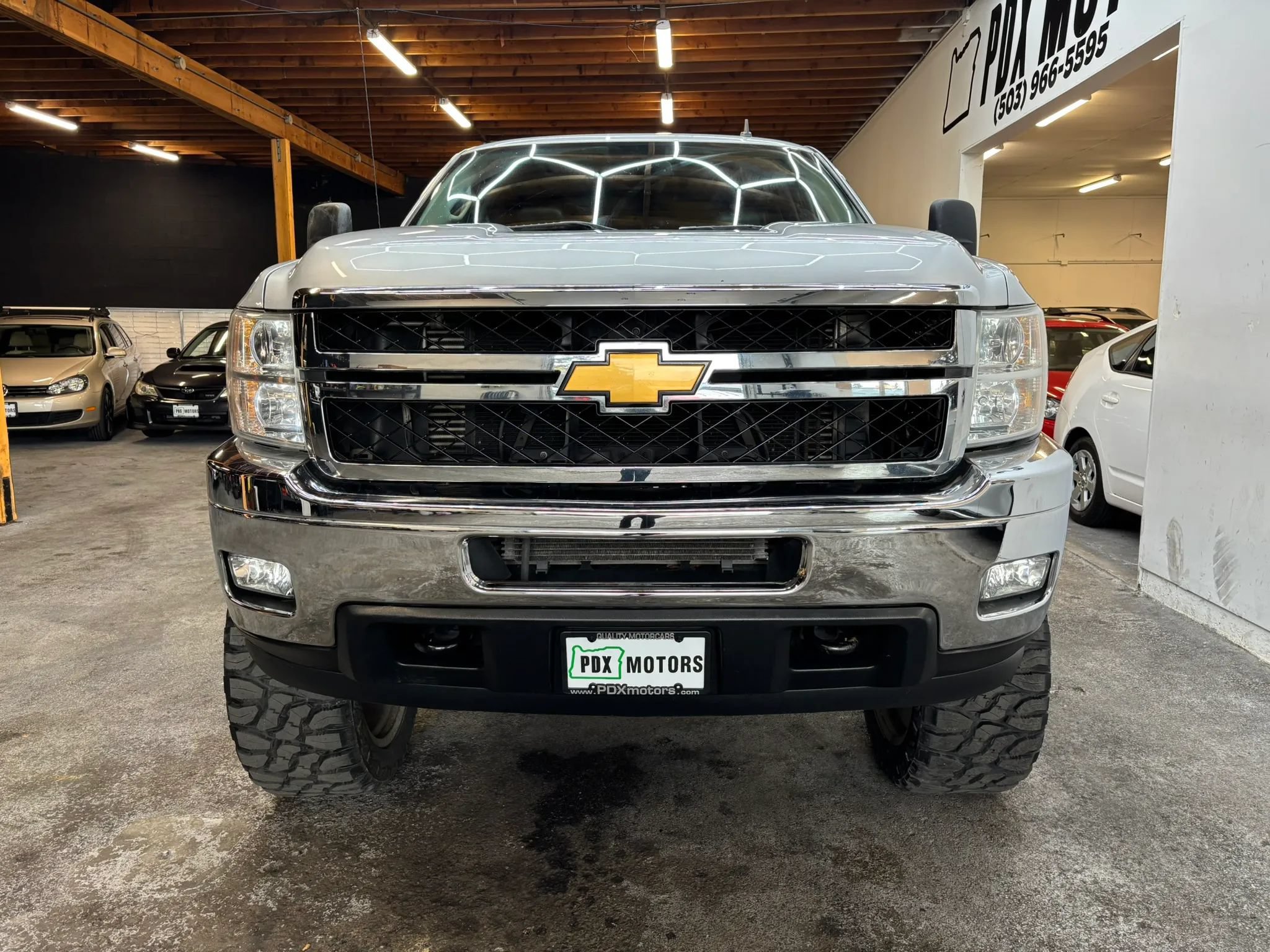 Used 2014 Chevrolet Silverado 3500 LTZ w/ LTZ Plus Package AWD/4WD image 3