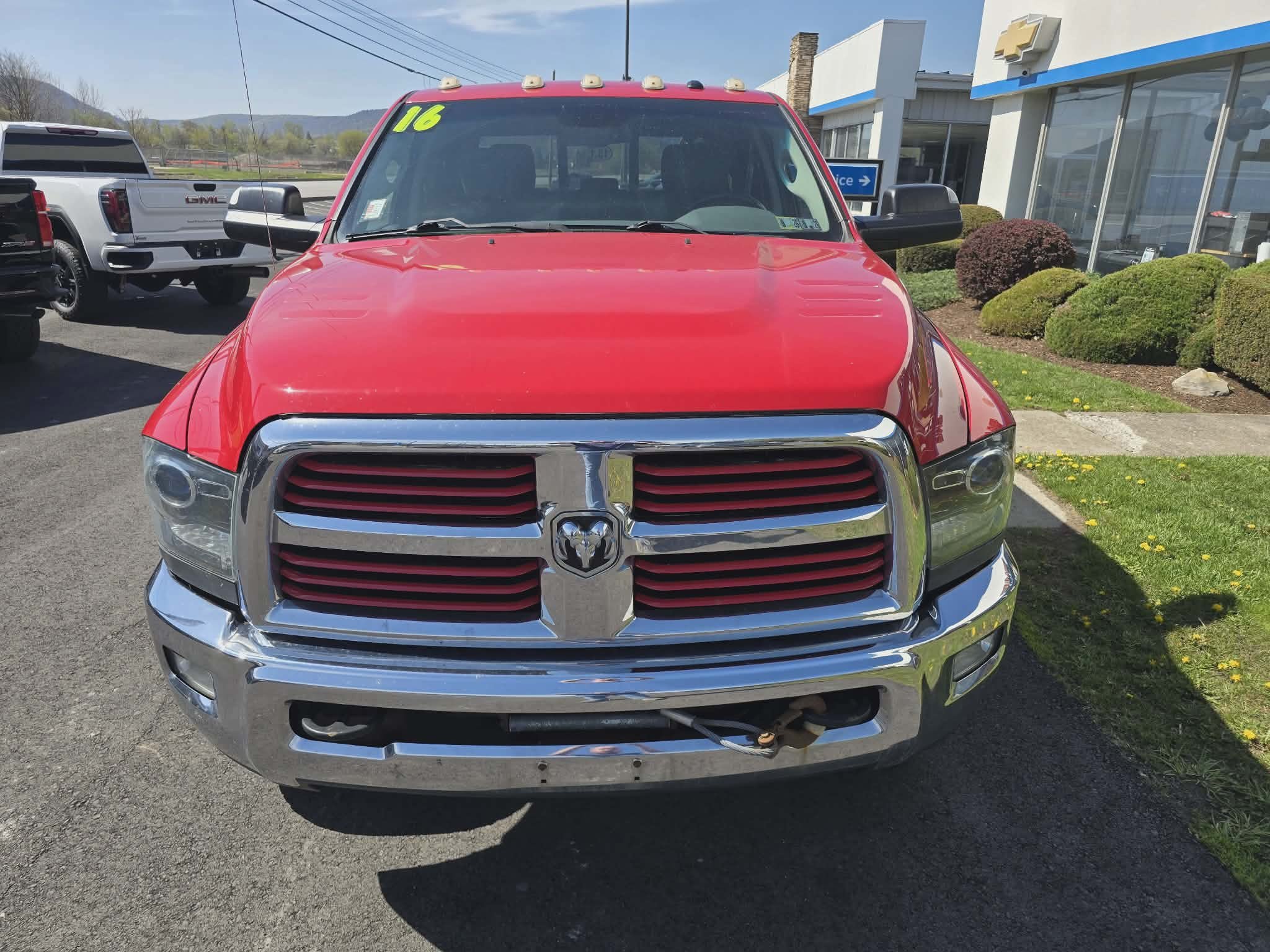 Used 2016 RAM 2500 Power Wagon w/ Luxury Group AWD/4WD image 9