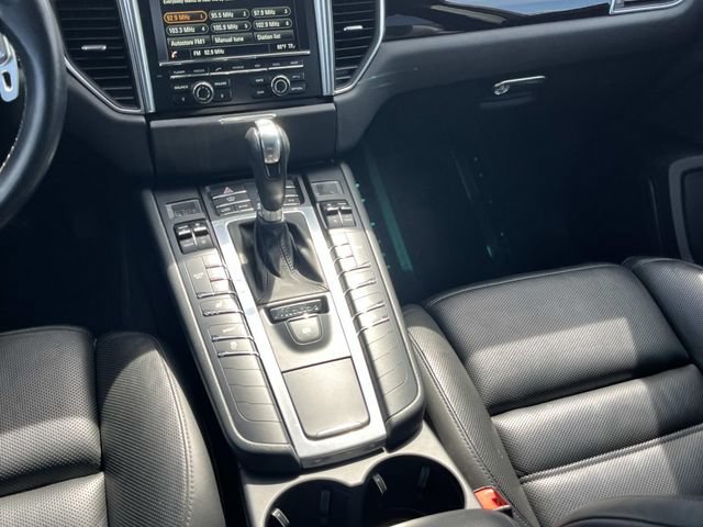 Used 2016 Porsche Macan S AWD/4WD image 16