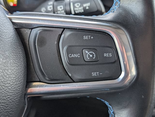 Used 2022 Jeep Wrangler Unlimited Rubicon 4xe AWD/4WD image 23