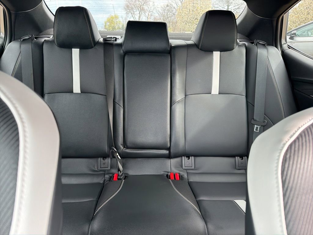 Used 2025 Toyota Camry SE image 23