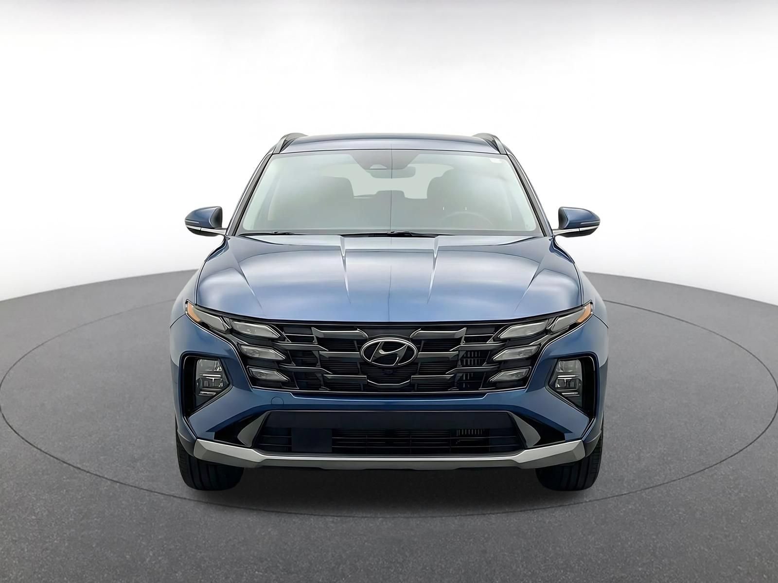 Used 2025 Hyundai Tucson SEL FWD image 2