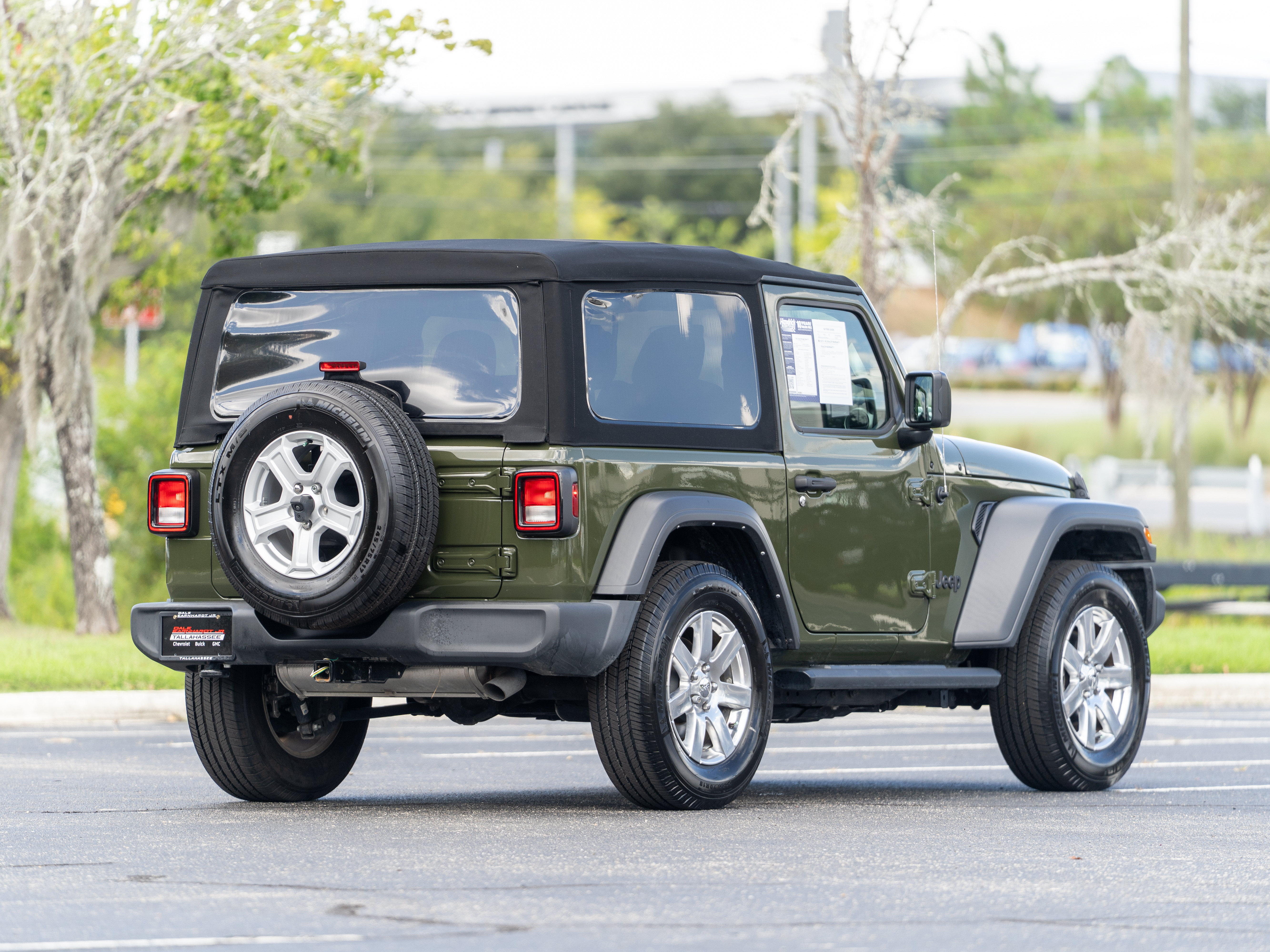 Used 2023 Jeep Wrangler Sport AWD/4WD image 42