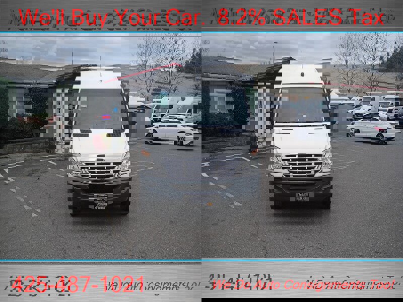 Used 2010 Freightliner Sprinter 2500 image 2
