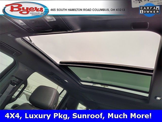 Used 2024 Chevrolet Suburban RST w/ Luxury Package image 4