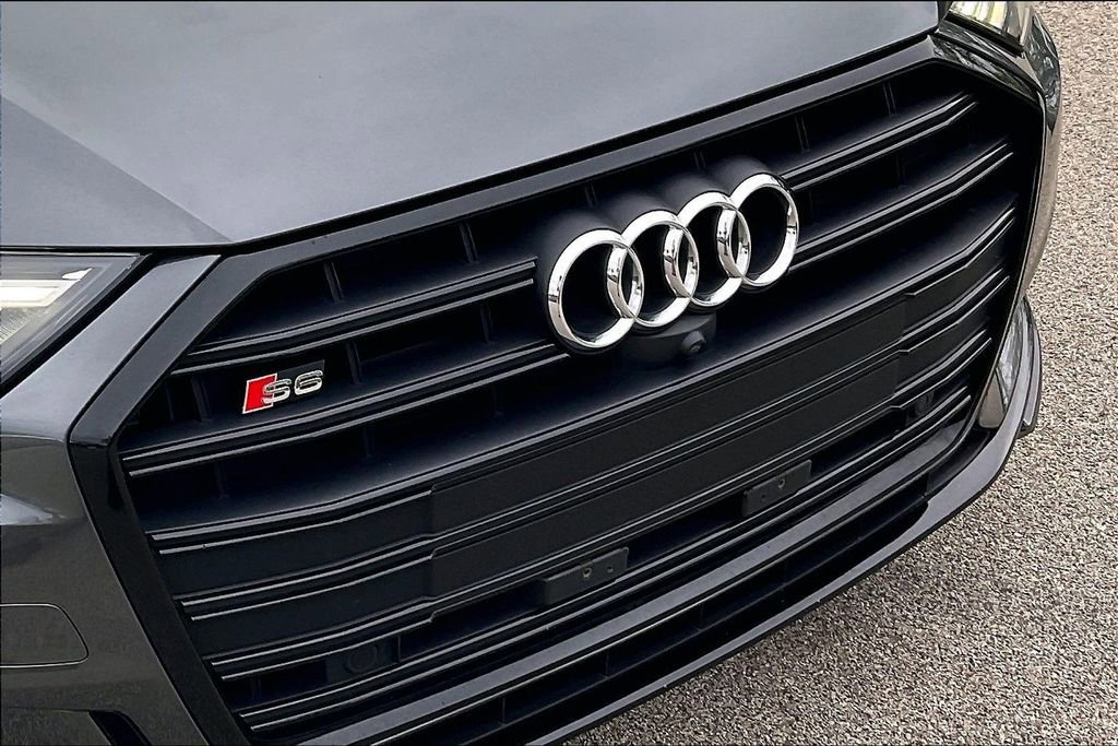 Used 2021 Audi S6 Premium Plus w/ Black Optic Package AWD/4WD image 31