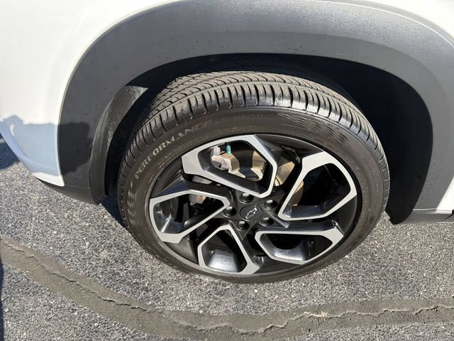 Used 2024 Chevrolet Trax RS FWD image 17