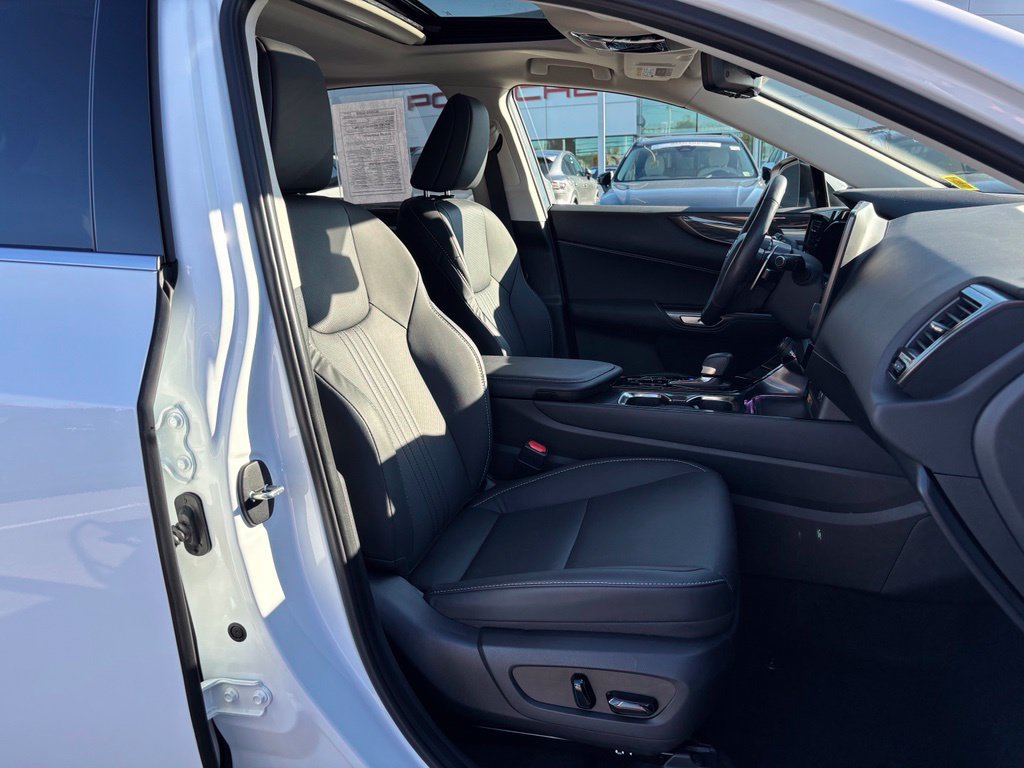 Used 2026 Lexus NX 350h AWD w/ Accessory Package (2T) image 19