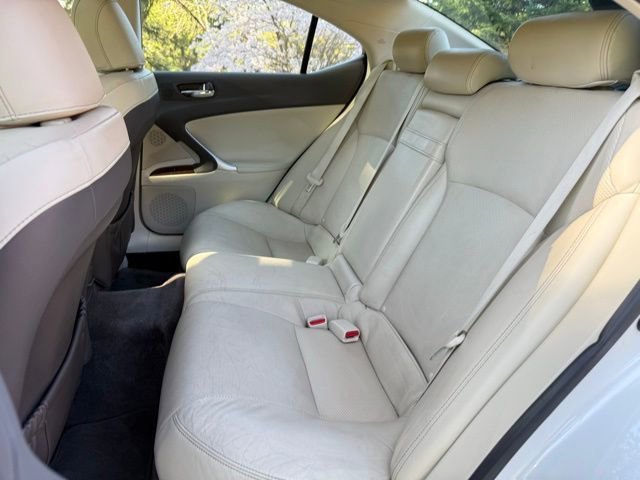 Used 2011 Lexus IS 250 w/ Premium Pkg Value Edition image 26