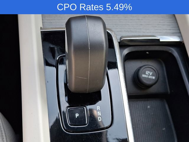 Certified 2024 Volvo XC60 B5 Plus w/ Climate Package AWD/4WD image 18