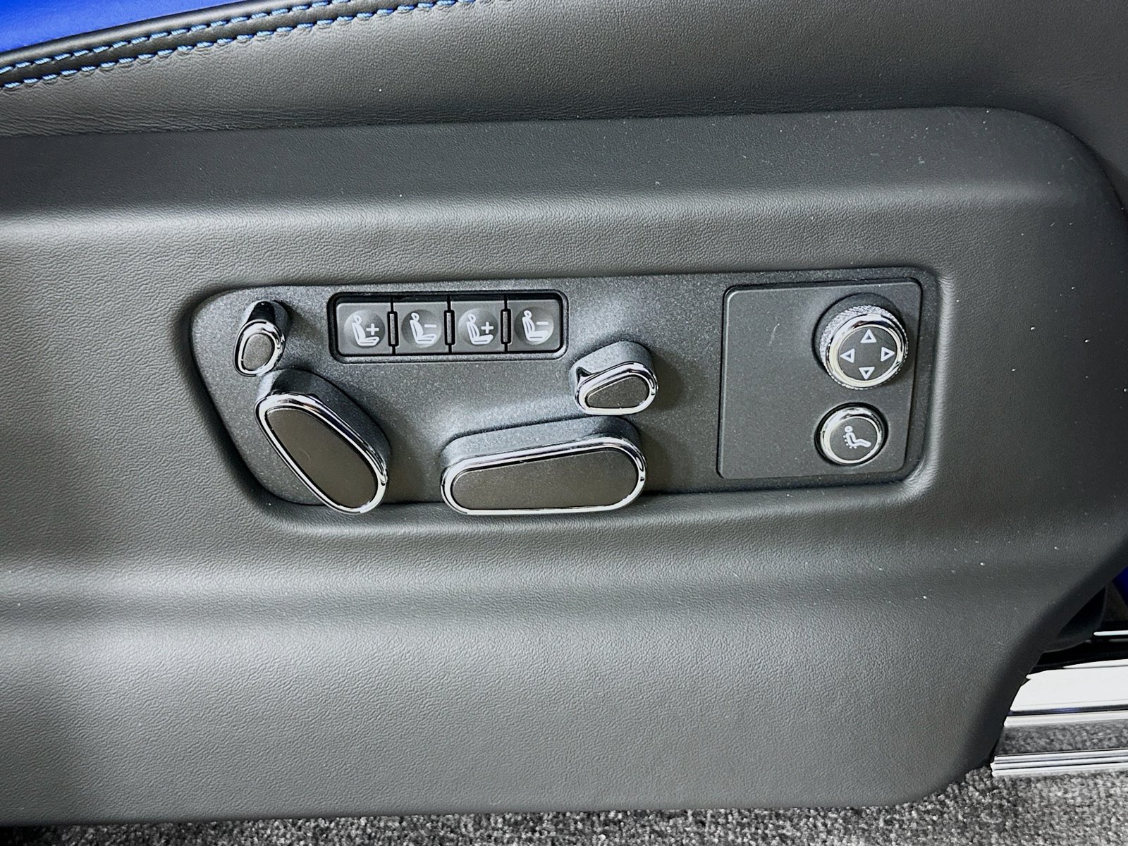 New 2026 Bentley Bentayga Speed AWD/4WD image 69