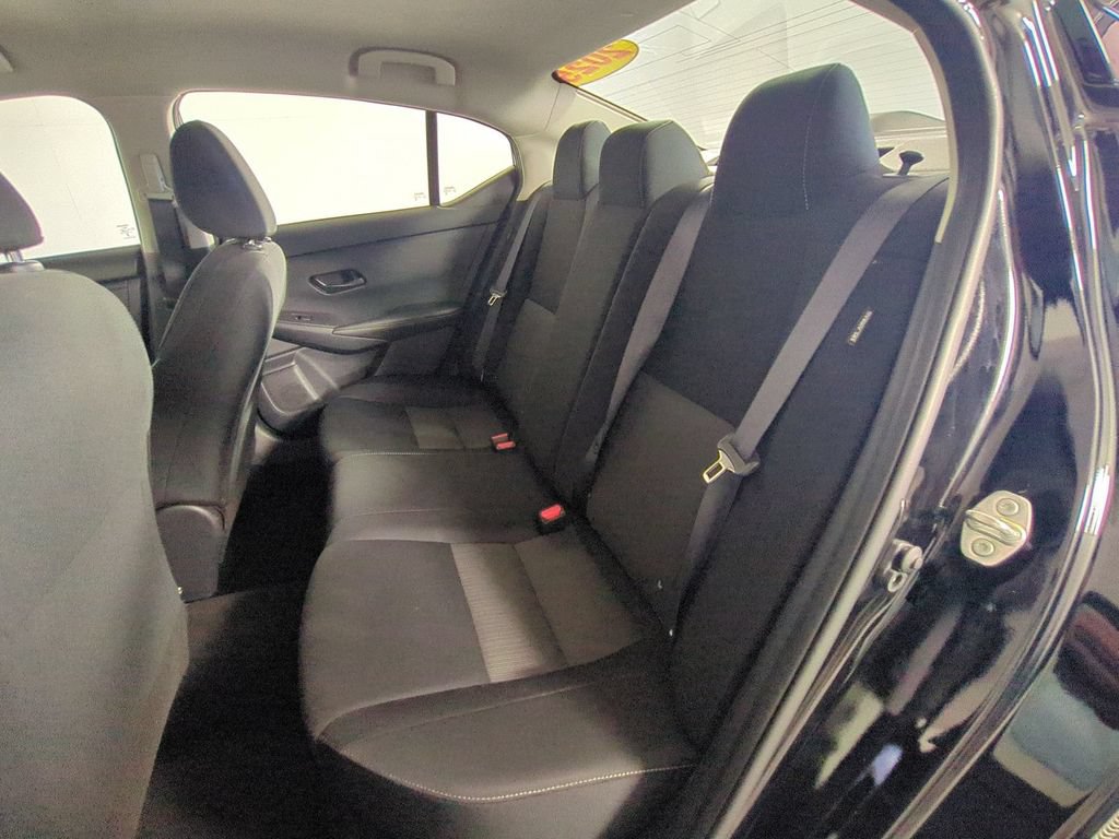 Used 2025 Nissan Sentra SV FWD image 14