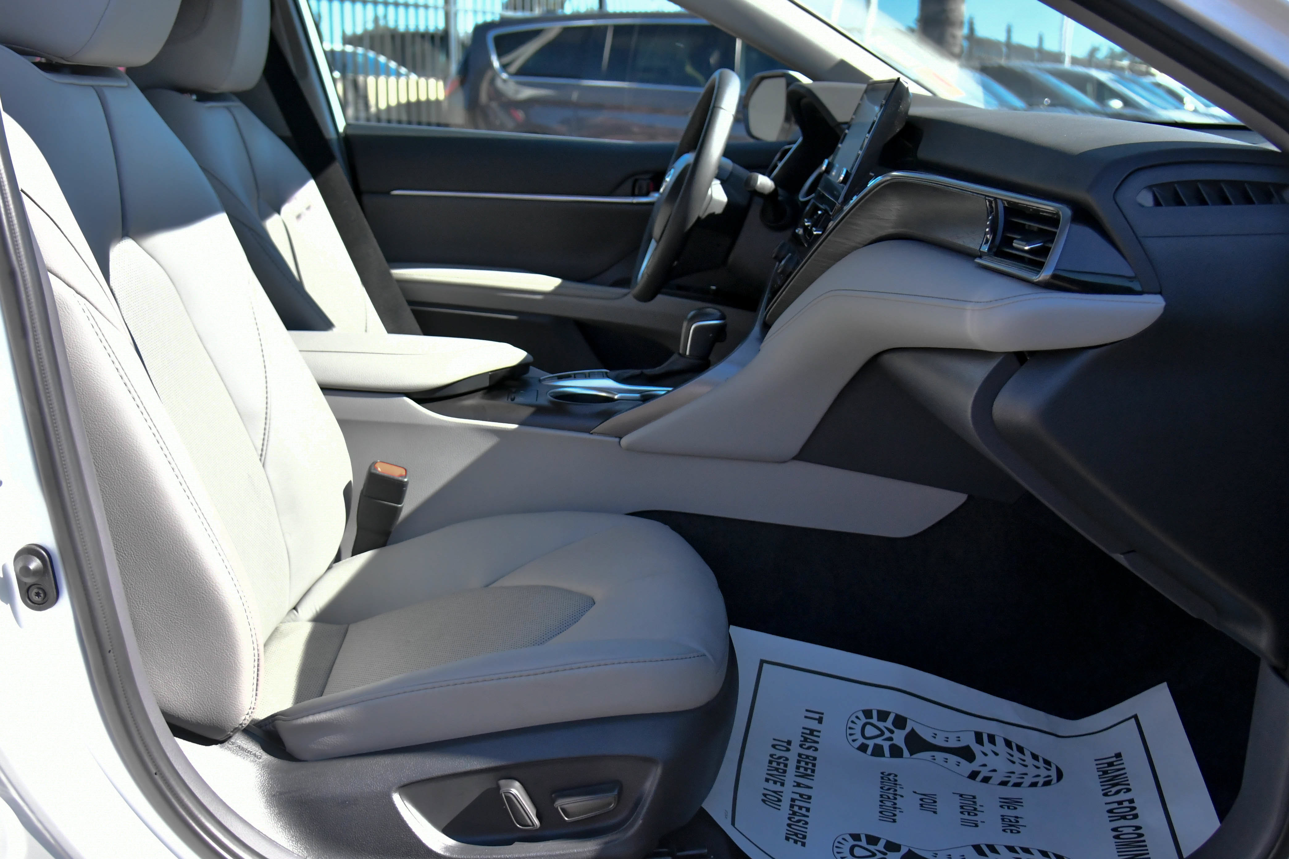 Used 2024 Toyota Camry XLE w/ Protection Package (Q2) (TMS) AWD/4WD image 49