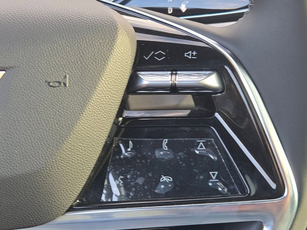 New 2026 Cadillac Vistiq Luxury image 35