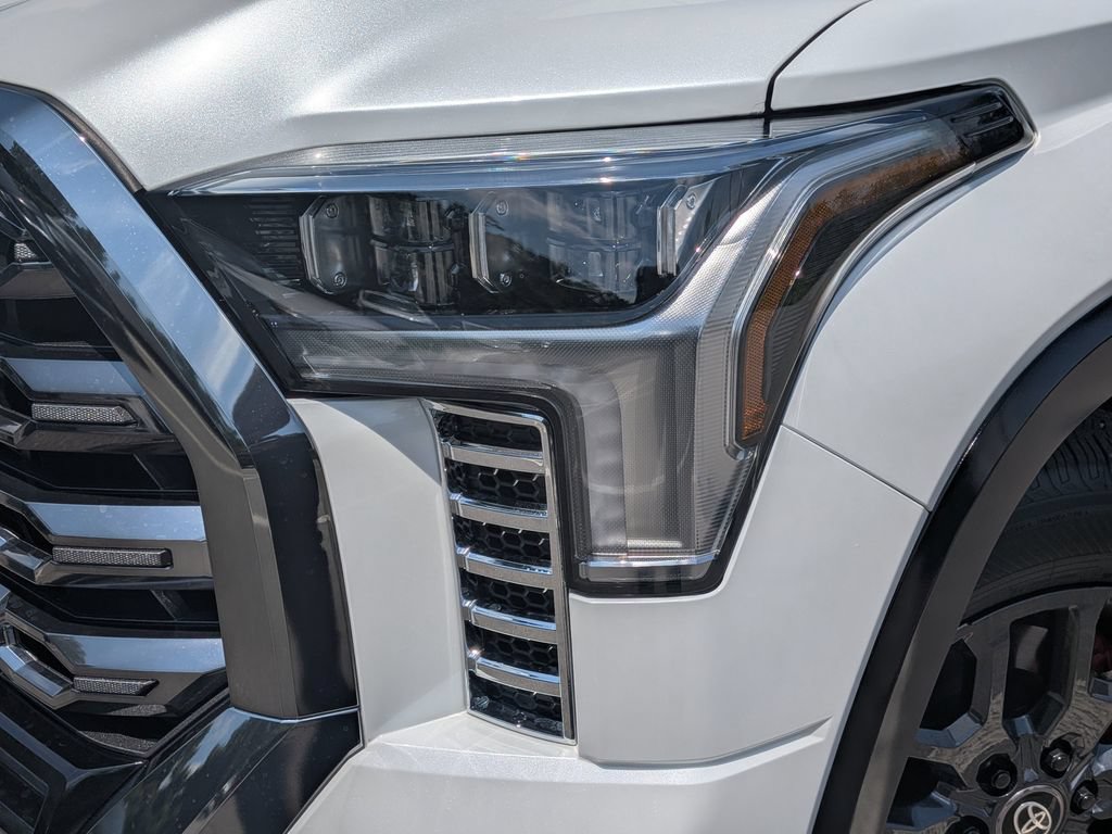 Used 2023 Toyota Tundra Platinum AWD/4WD image 7