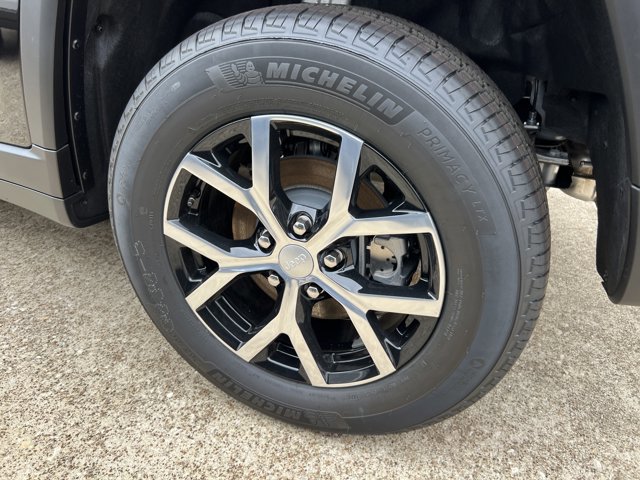 New 2025 Jeep Grand Cherokee Limited image 5