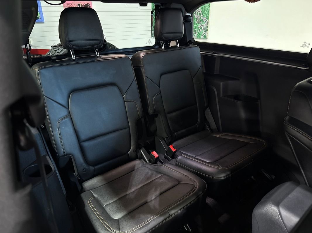 Used 2023 Ford Bronco Badlands image 94