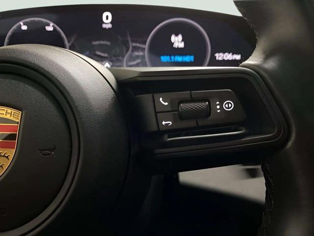 Used 2021 Porsche Taycan RWD image 45