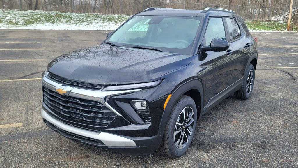 New 2026 Chevrolet TrailBlazer LT w/ LT Cold Weather Package image 3