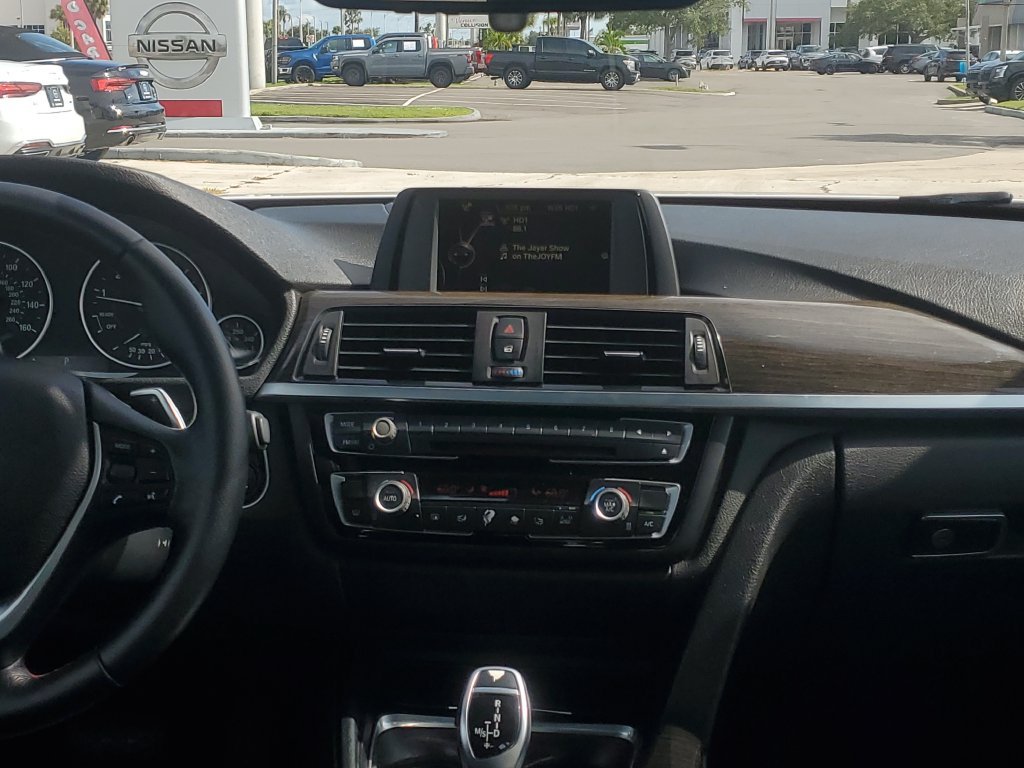 Used 2015 BMW 435i Convertible RWD image 19