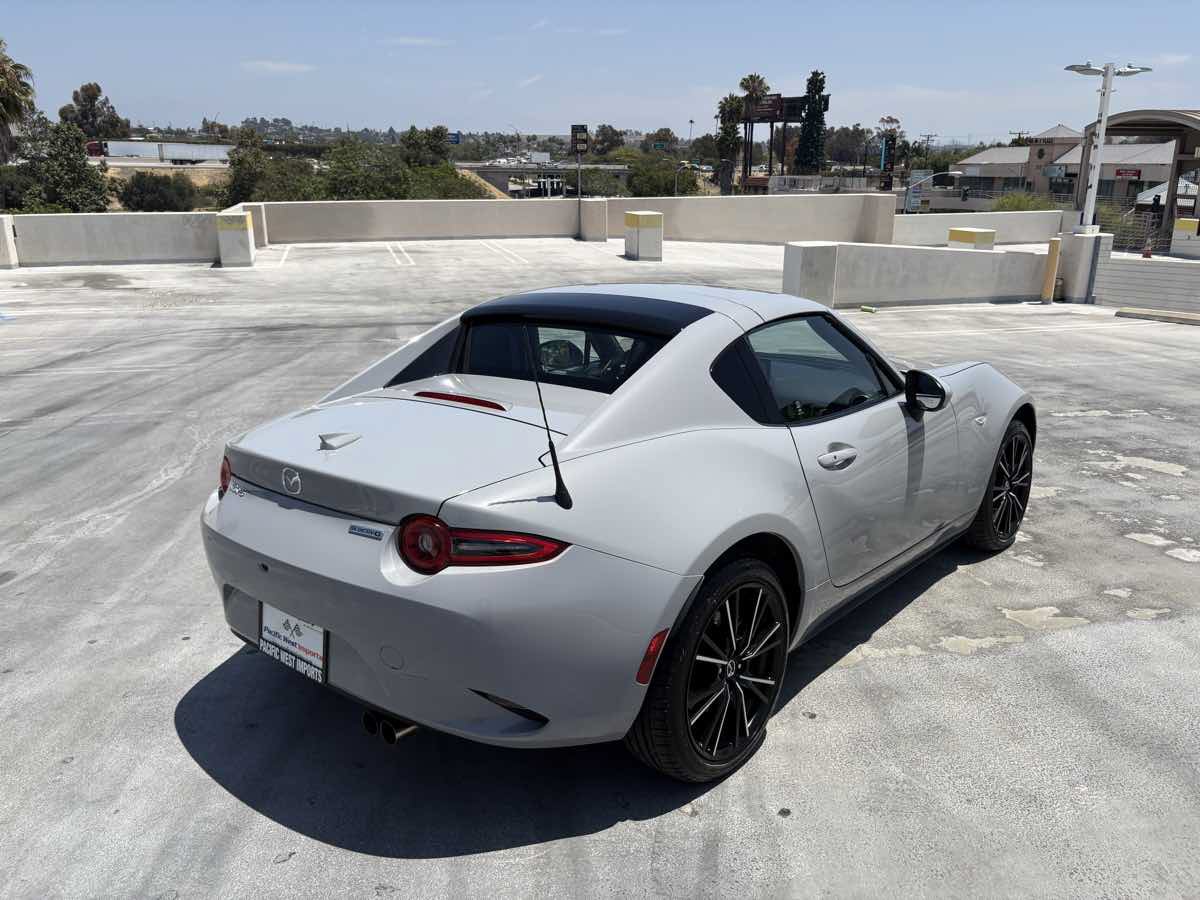 Used 2026 MAZDA MX-5 Miata RF Grand Touring RWD image 36