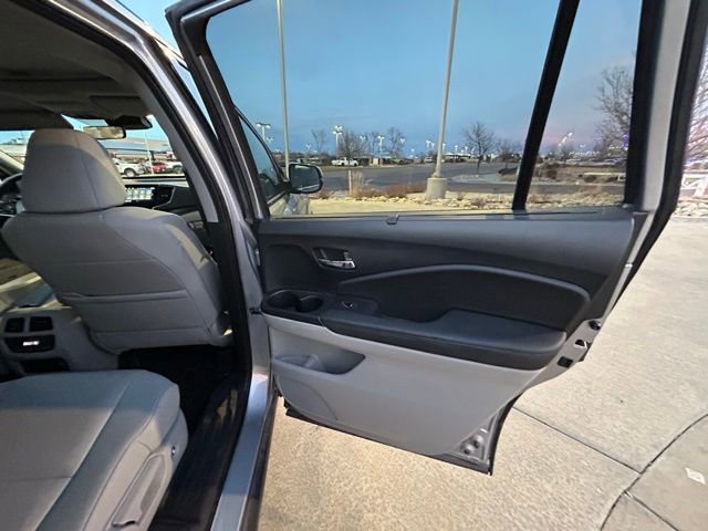 Used 2022 Honda Pilot Special Edition image 27
