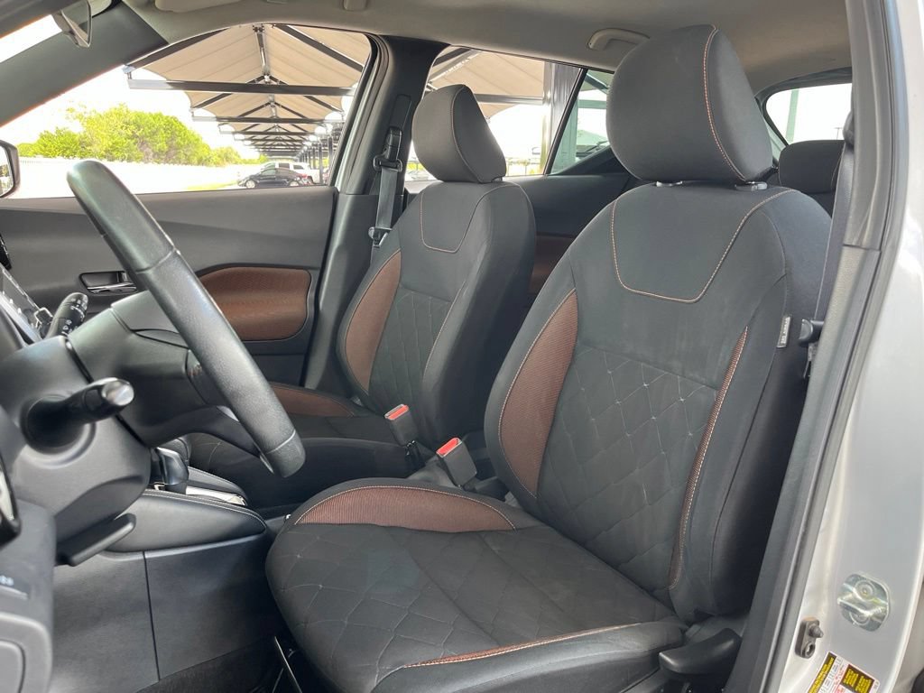 Used 2019 Nissan Kicks SR FWD image 25